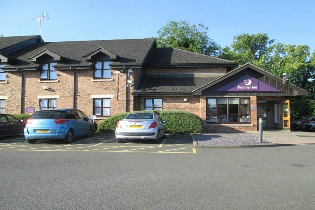 Premier Inn Premier Inn Wellingborough Exterior photo